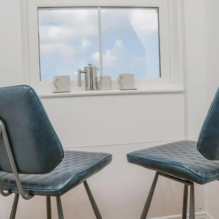 Foxton Penthouse Apartmán *