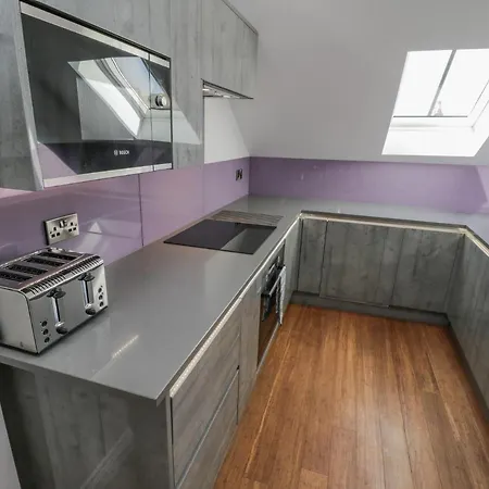 Foxton Penthouse *