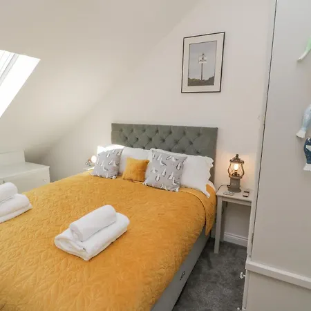 Foxton Penthouse Daire Whitby
